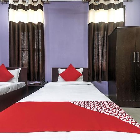 Oyo 13927 Green View Guest House Dispur Exteriör bild