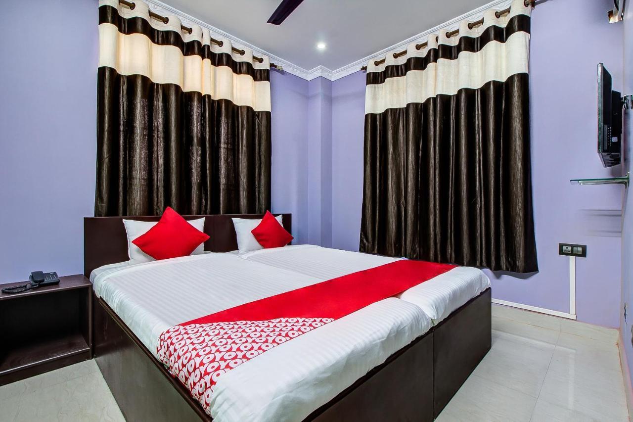 Oyo 13927 Green View Guest House Dispur Exteriör bild