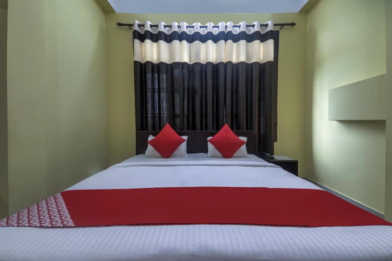 Oyo 13927 Green View Guest House Dispur Exteriör bild