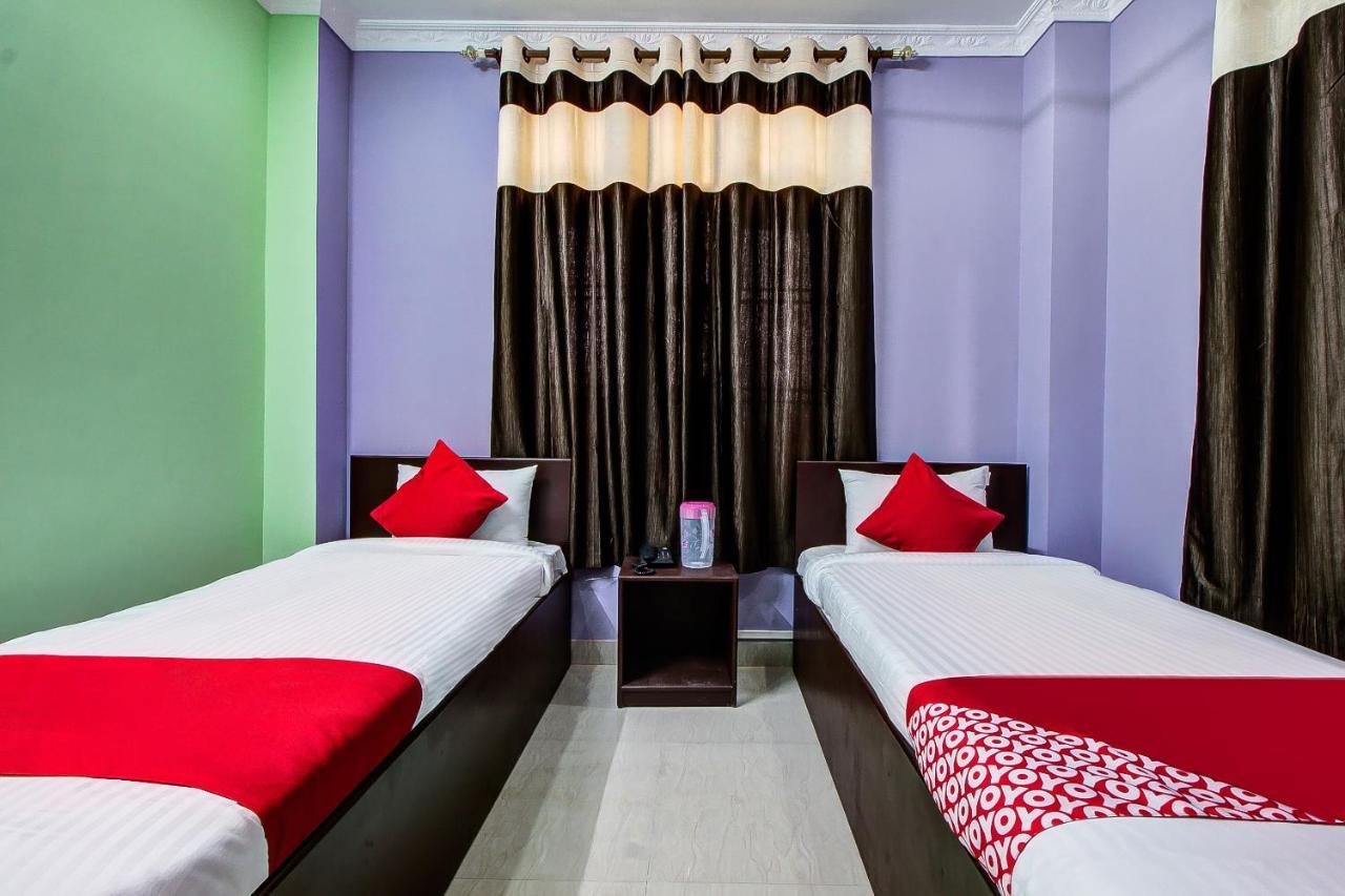Oyo 13927 Green View Guest House Dispur Exteriör bild
