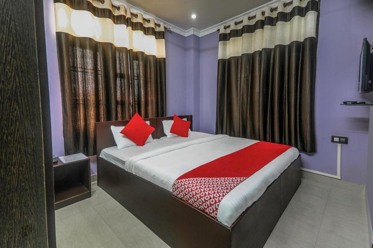 Oyo 13927 Green View Guest House Dispur Exteriör bild